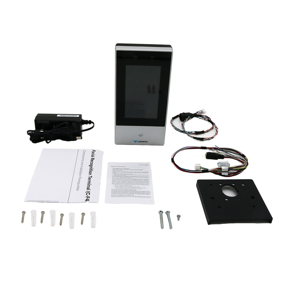 Luminys C-F4A what's in the box: terminal, power supply, cables, mounting plate and hardware